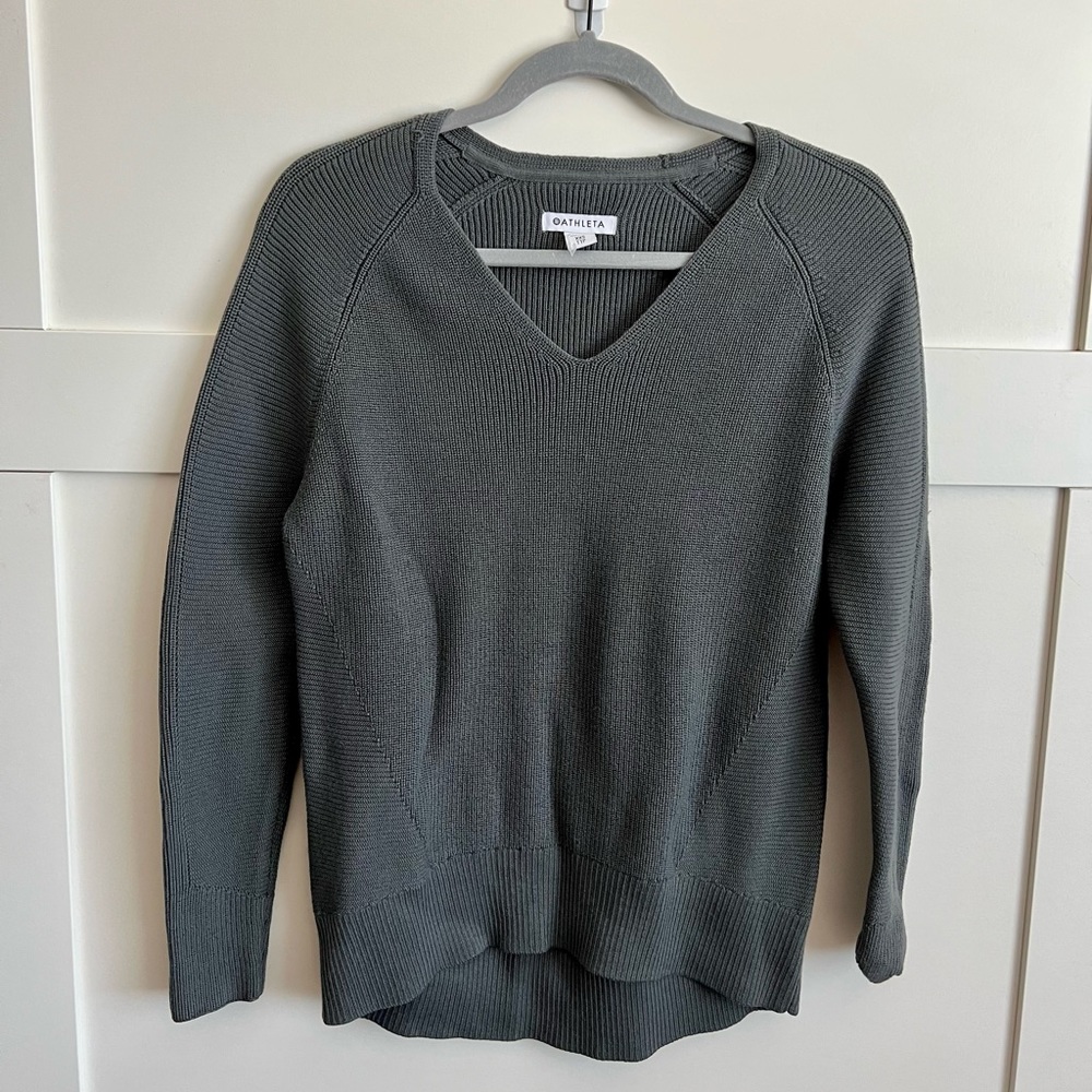 💛Buy two, get one💛 Athleta Sweater